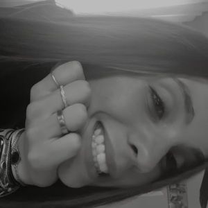 Meet your Posher, Leah